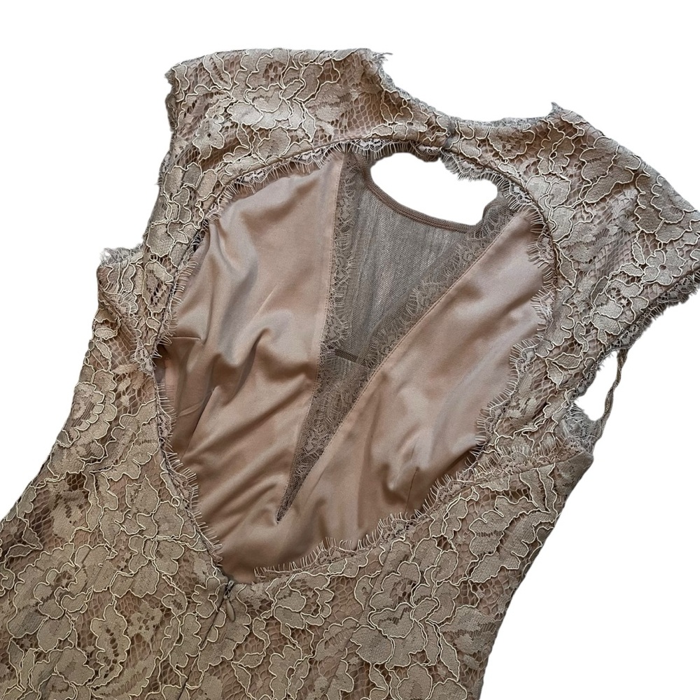 Aidan By Aidan Mattox Beige Open Back Lace Sheath Dress, Sz 8 - Picture 10 of 15